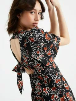 WE FASHION Robes En Jersey Robe Femme Noir -WE FASHION Magasin En Ligne 039a98ff97b73523ec92483133260f49