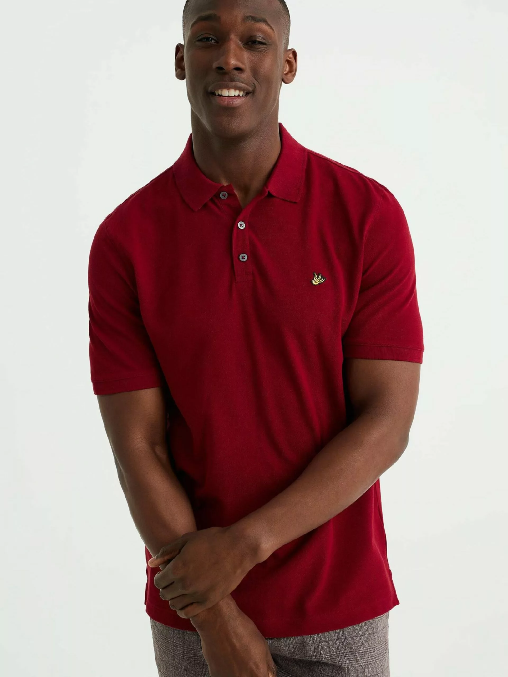 WE FASHION Polos T-Shirt Homme Rouge Feu 2 WE FASHION Polos T-Shirt Homme Rouge Feu – Image 2