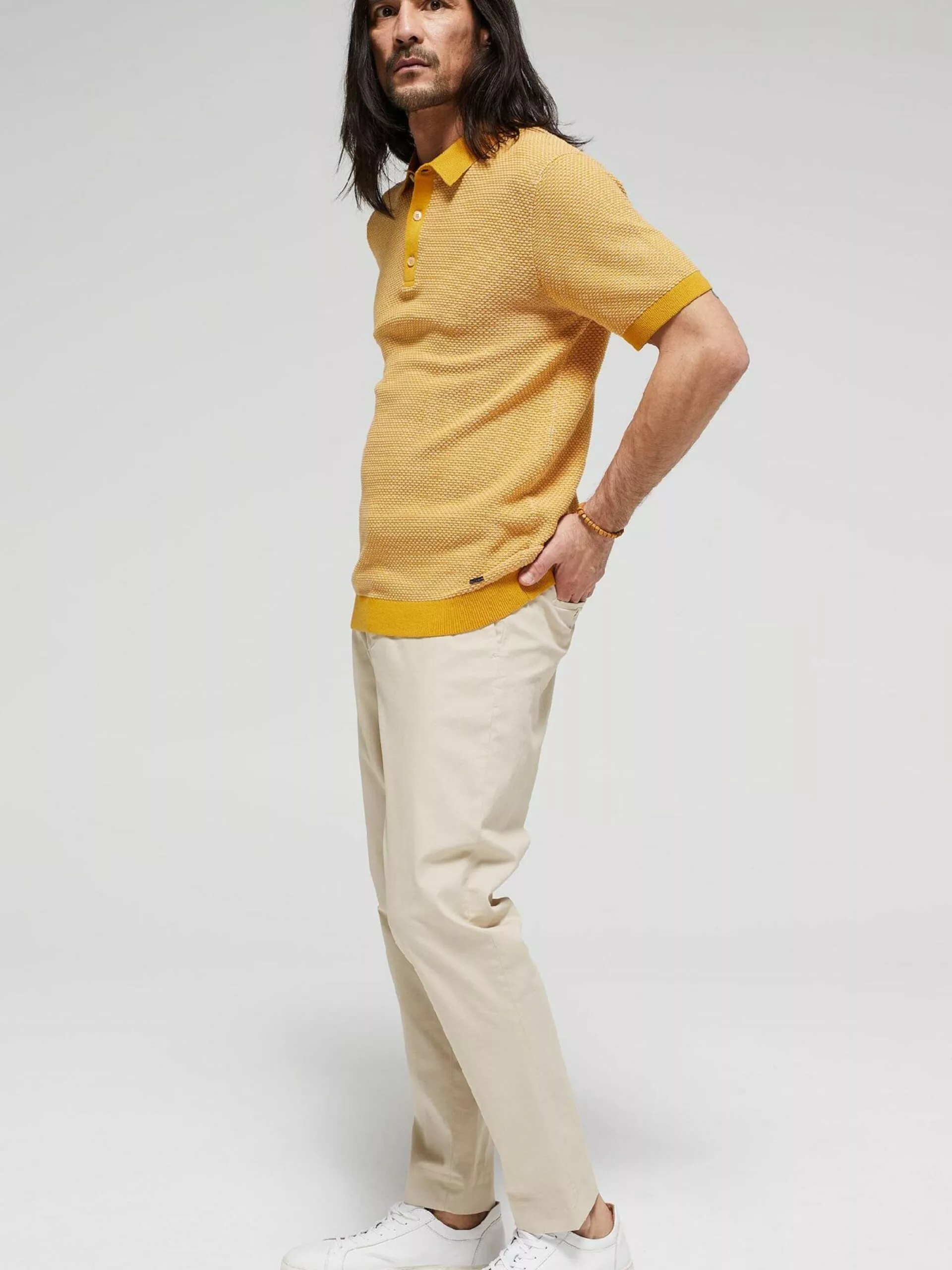 WE FASHION Pulls à Col En V Pull-over Homme Safran 4 WE FASHION Pulls à Col En V Pull-over Homme Safran – Image 4