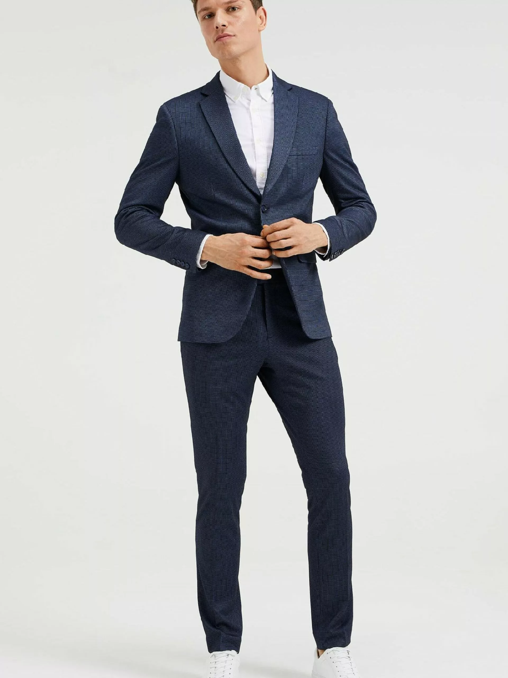 WE FASHION Vestes De Costume Coupe Slim Veste De Costume Jonas Homme Bleu Foncé 4 WE FASHION Vestes De Costume Coupe Slim Veste De Costume Jonas Homme Bleu Foncé – Image 4