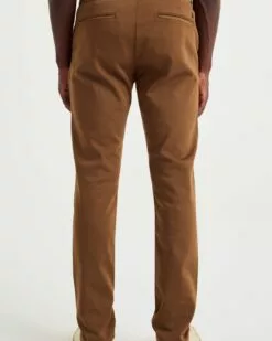 WE FASHION Chinos Coupe Slim Pantalon Chino Homme Marron -WE FASHION Magasin En Ligne 1b3c9d8bd6890fa461e21cfabde2b8d9