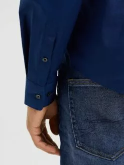 WE FASHION Chemises Décontractées Coupe Slim Chemise Homme Bleu Outremer -WE FASHION Magasin En Ligne 36a3eaed48603a82a2ea967457d27cb8