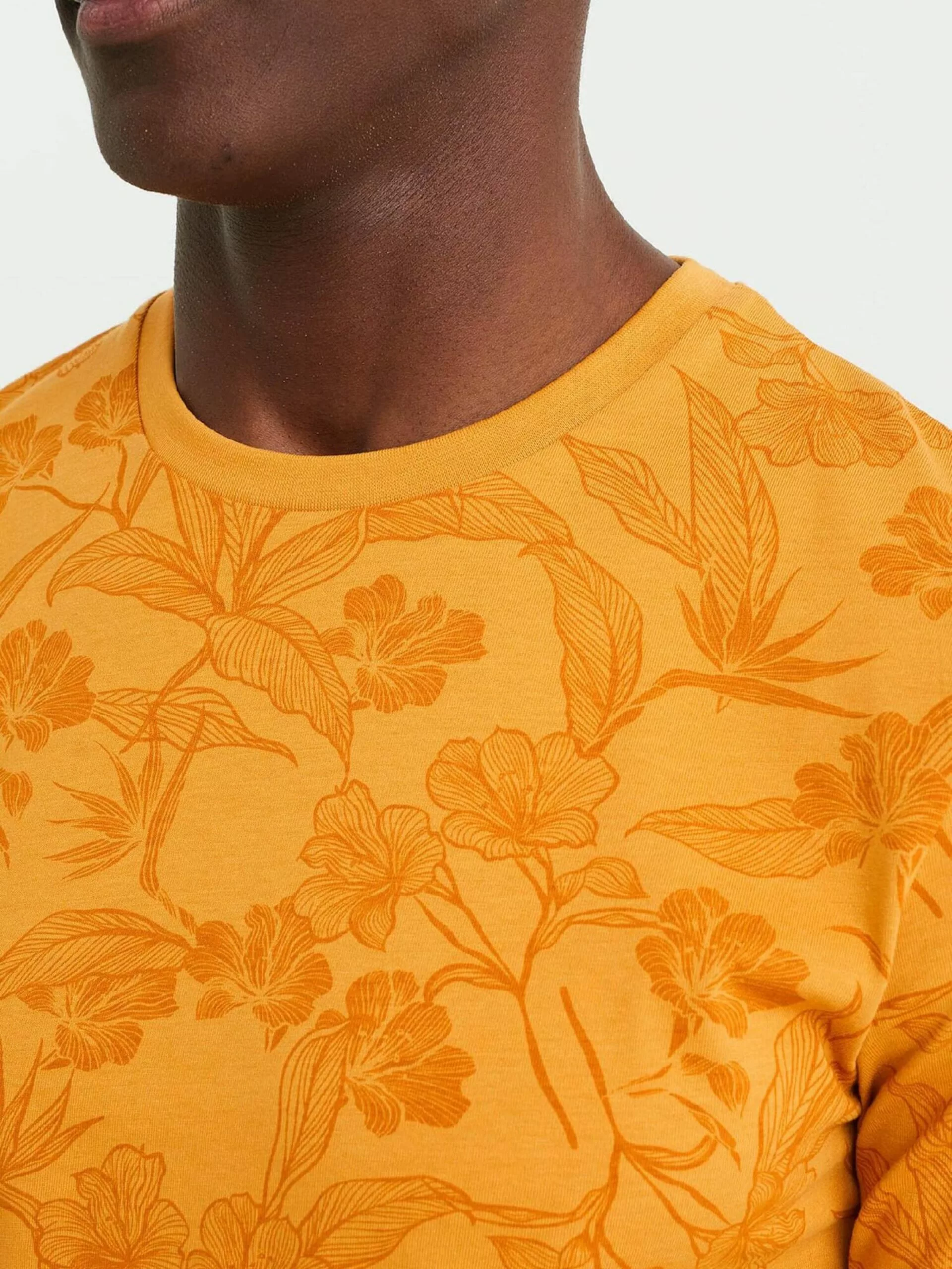 WE FASHION T-shirts T-Shirt Homme Moutarde 5 WE FASHION T-shirts T-Shirt Homme Moutarde – Image 5