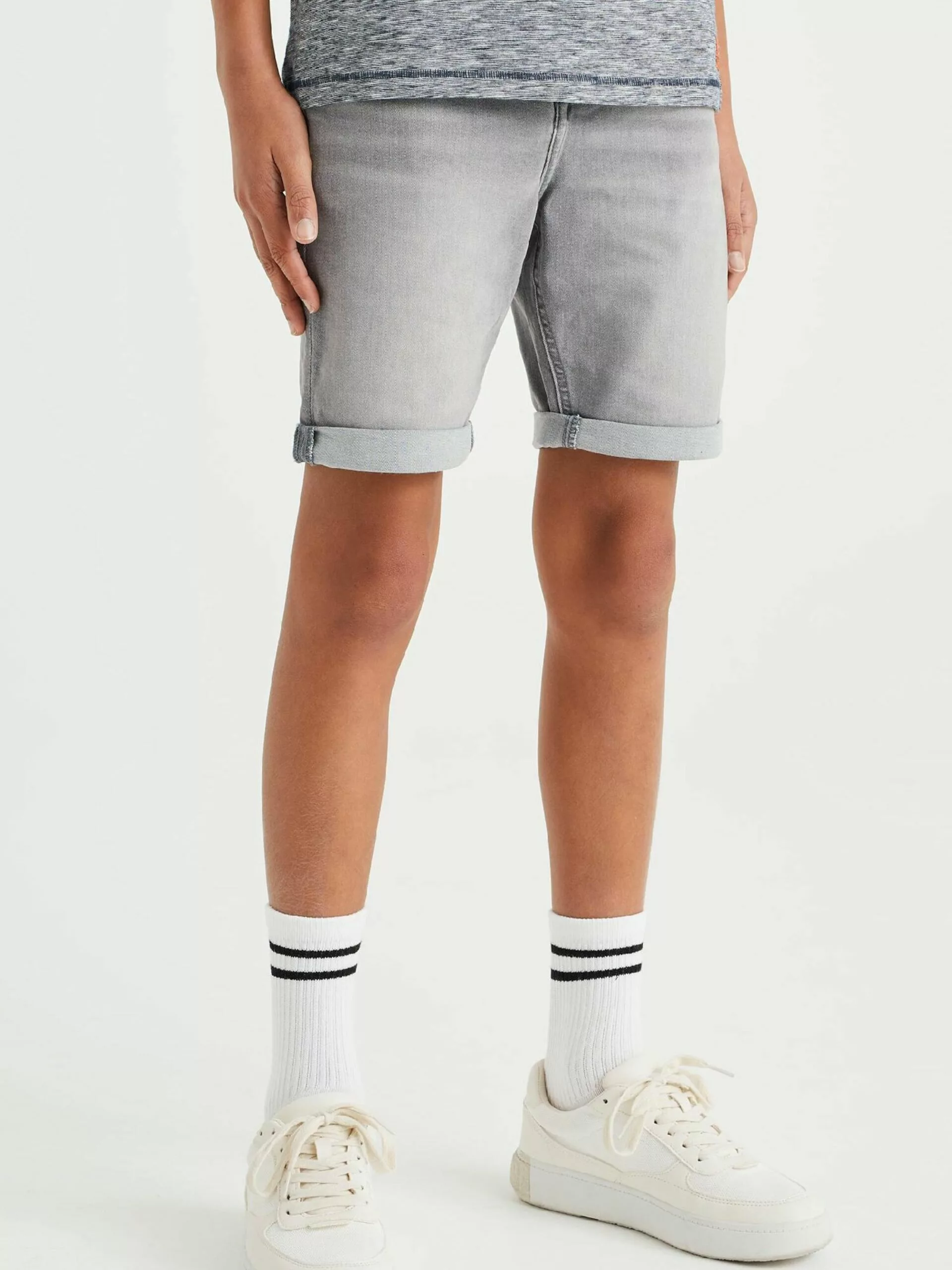 WE FASHION Shorts Regular Jean Enfants Gris 3 WE FASHION Shorts Regular Jean Enfants Gris – Image 3