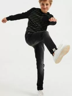 WE FASHION Slim Coupe Slim Jean Enfants Noir -WE FASHION Magasin En Ligne 7eb7385585553d8c8ab87cbc785e9224