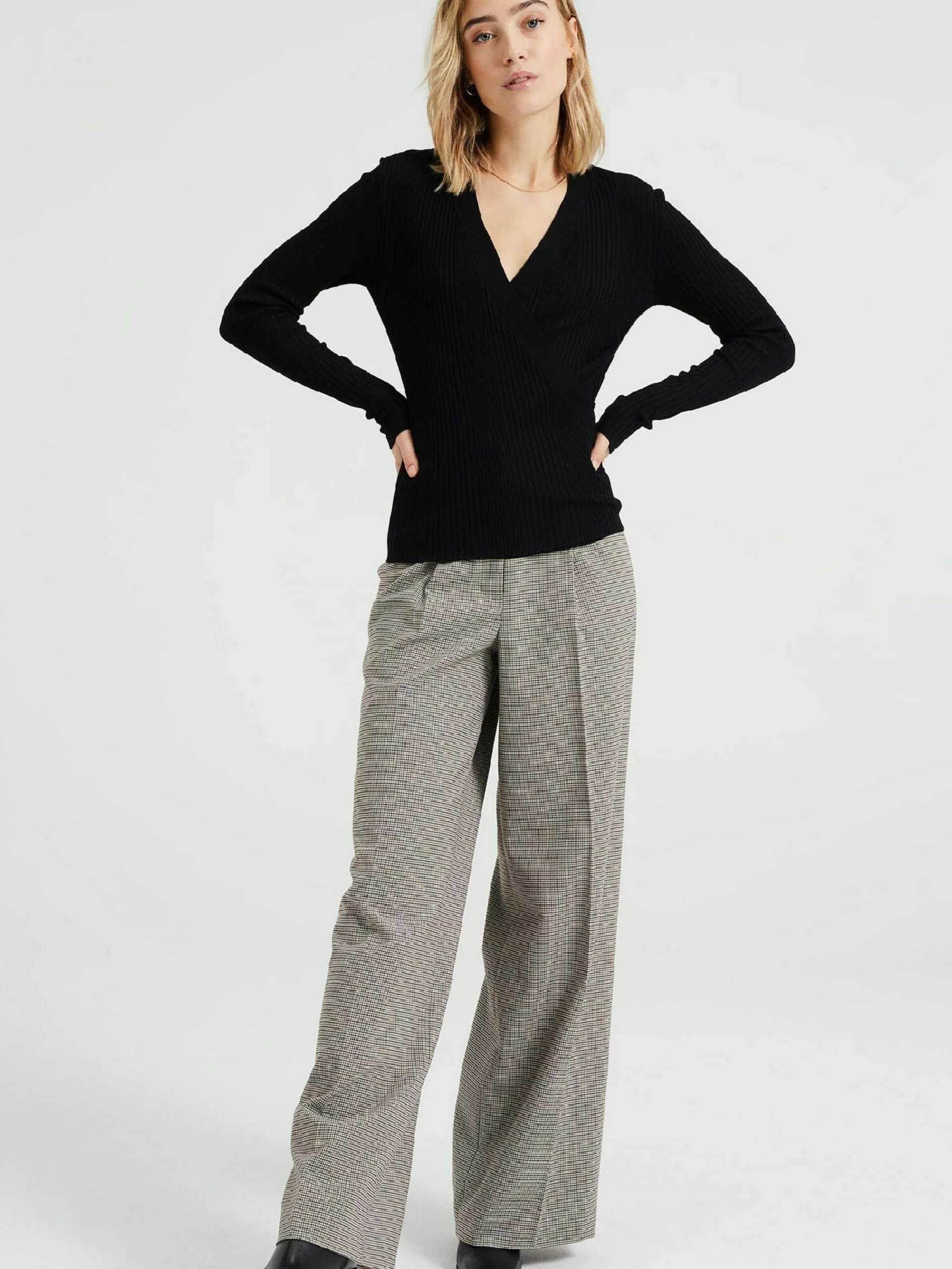 WE FASHION Pulls Maille Fine Pull-over Femme Noir 4 WE FASHION Pulls Maille Fine Pull-over Femme Noir – Image 4