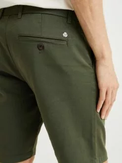 WE FASHION Shorts Chino Coupe Slim Pantalon Chino Homme Vert Foncé -WE FASHION Magasin En Ligne ad007b6b716b397d52311ebf73aa4e91