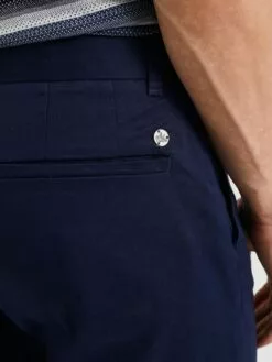 WE FASHION Pantalons En Toile Coupe Slim Pantalon à Pince Homme Marine -WE FASHION Magasin En Ligne b542767f03e7a3cf3d939c0a6dc5f03a