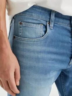 WE FASHION Slim Coupe Slim Jean Homme Bleu Clair -WE FASHION Magasin En Ligne b7d84cf3320d045a0bf37db9035aac78