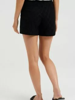 WE FASHION Shorts Loosefit Pantalon Femme Noir -WE FASHION Magasin En Ligne b8eaa34fbdbdb3671cceda9f11c2b8d2