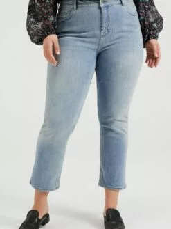 WE FASHION Slim Coupe Slim Jean Femme Bleu Clair 7 WE FASHION Slim Coupe Slim Jean Femme Bleu Clair -WE FASHION Magasin En Ligne f1a2f06bc7127decc9f2738075d3c2a1 1