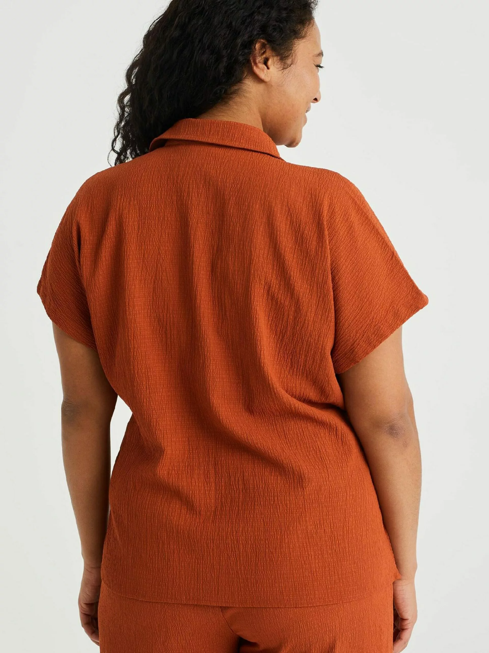 WE FASHION Blouses à Manches Courtes Chemisier Femme Rouille 3 WE FASHION Blouses à Manches Courtes Chemisier Femme Rouille – Image 3