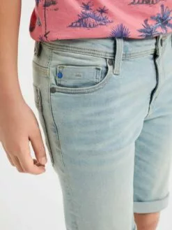 WE FASHION Shorts Coupe Slim Jean Enfants Bleu Clair -WE FASHION Magasin En Ligne f90ee1b85abb9a50551b8e88a876e854