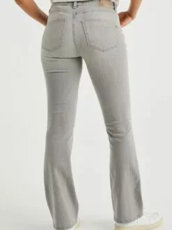 WE FASHION Jeans Bootcut Jean Femme Gris -WE FASHION Magasin En Ligne fede43fc9953dd6acc04931dd97eafb5